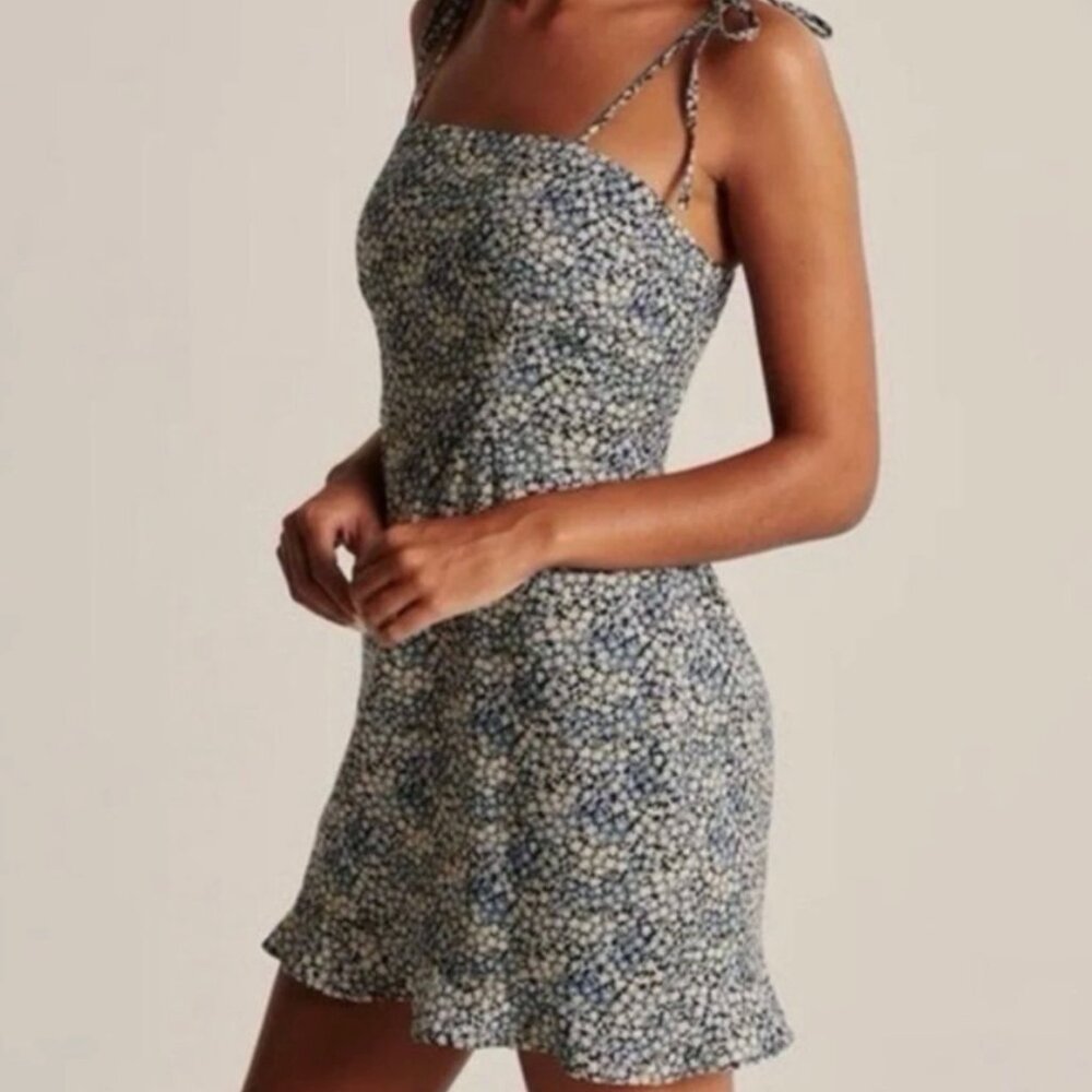 Abercrombie & Fitch Blue Floral Tie Strap Mini Dress, Size Large